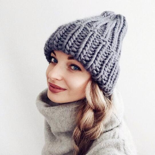 Chunky Cable Knit Hat